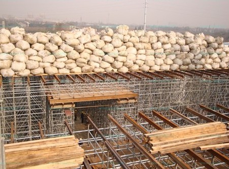 碗扣式鋼管腳手架按裝操作步驟●檢驗(yàn)真理的時(shí)候到啦!